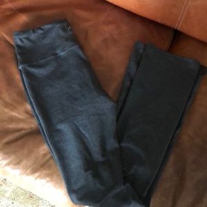 Athletic pants